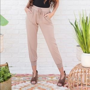 Make Your Heart Race Joggers in Smoke/Taupe